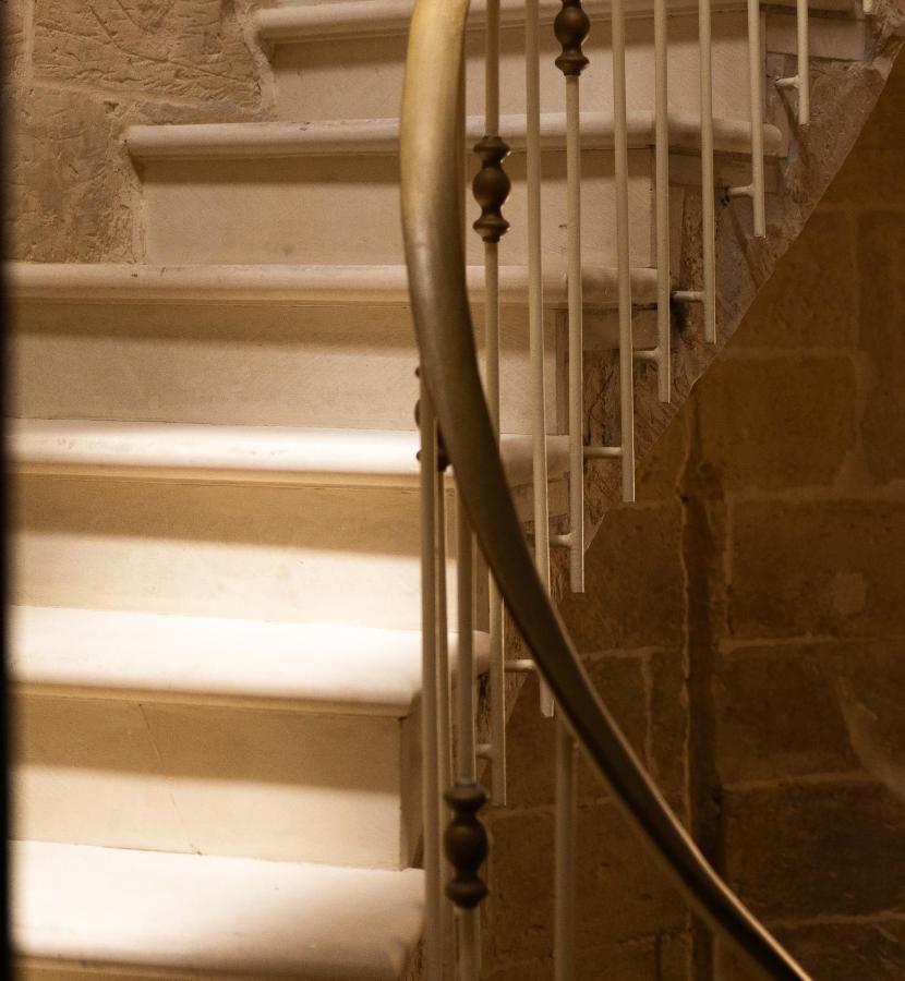 Palazzo Della Contessa - Suites & Breakfast Lecce Luaran gambar