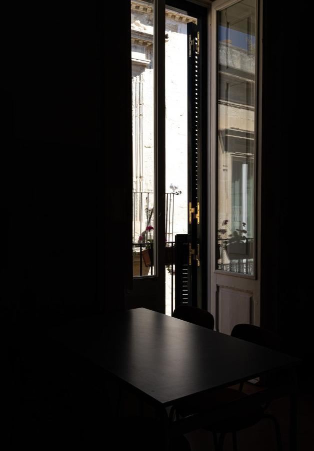 Palazzo Della Contessa - Suites & Breakfast Lecce Luaran gambar