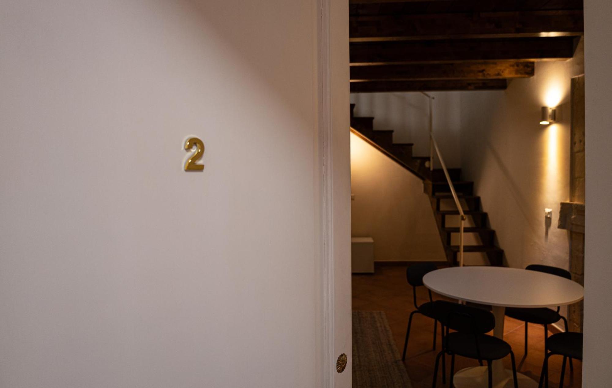 Palazzo Della Contessa - Suites & Breakfast Lecce Luaran gambar