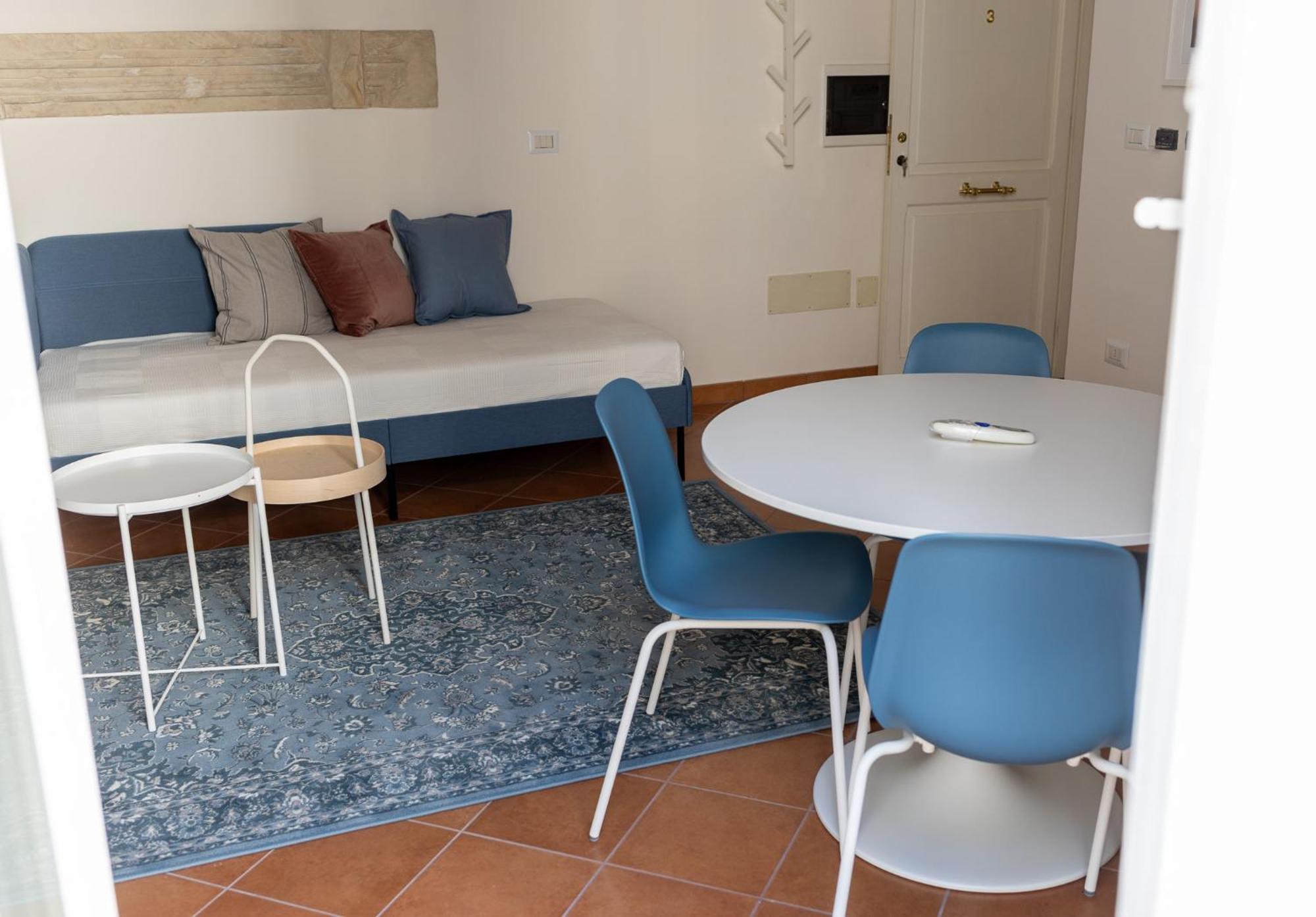 Palazzo Della Contessa - Suites & Breakfast Lecce Luaran gambar